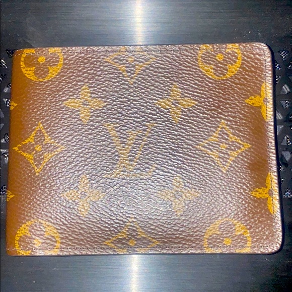 Louis Vuitton monogram wallet, bought on StockX - Picture 1 of 4
